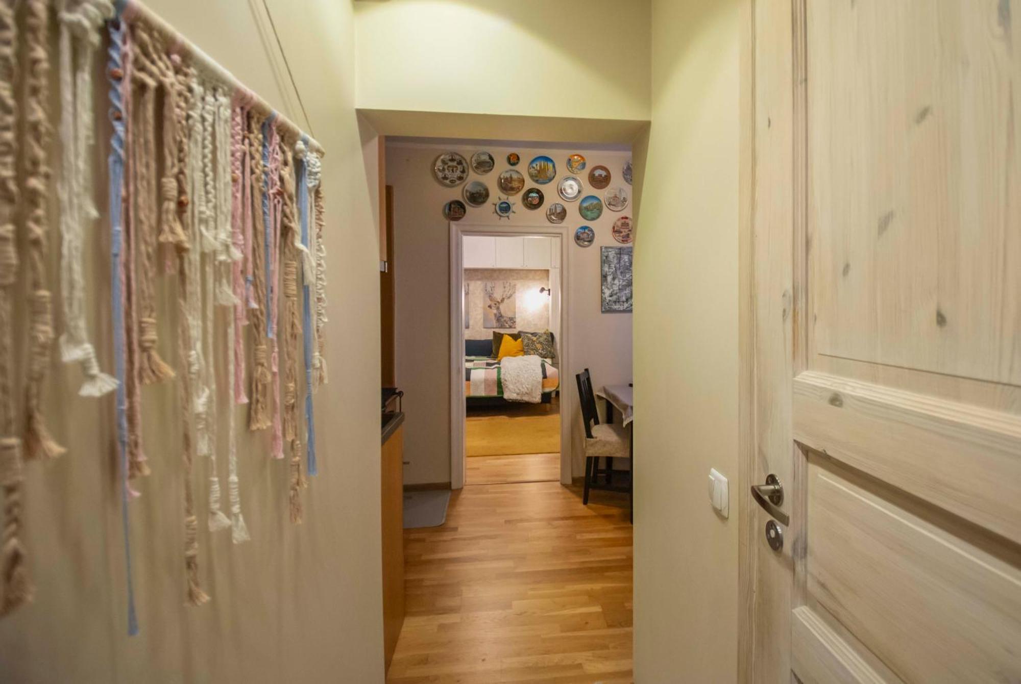 Karlovaidyll 7 - Homey Apartment With Free Parking! Тарту Екстер'єр фото